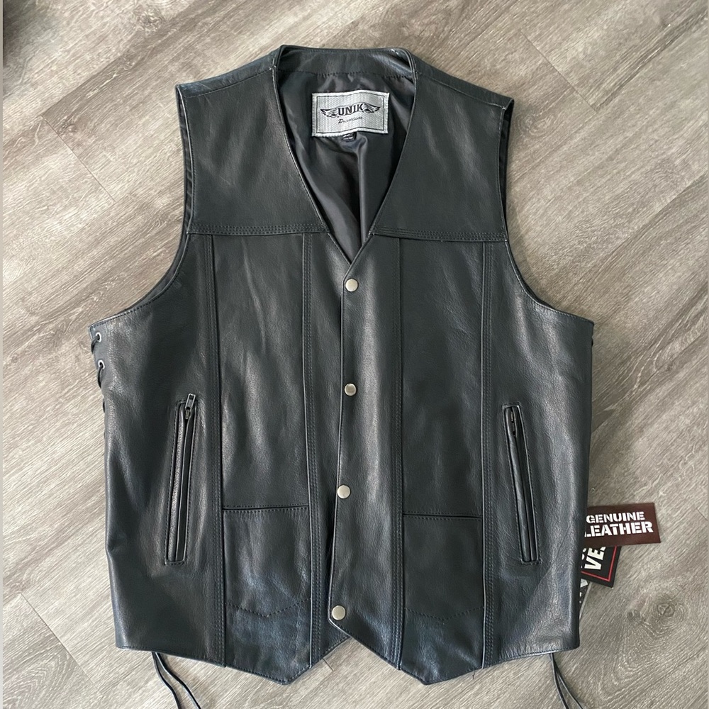 Unik genuine leather gun pocket motorcycle vest
